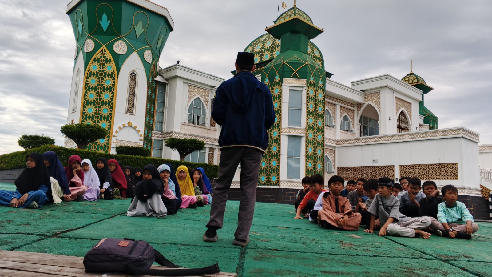 Gambar Sampah Plastik di Indonesia: Tanggung Jawab Semua Pihak