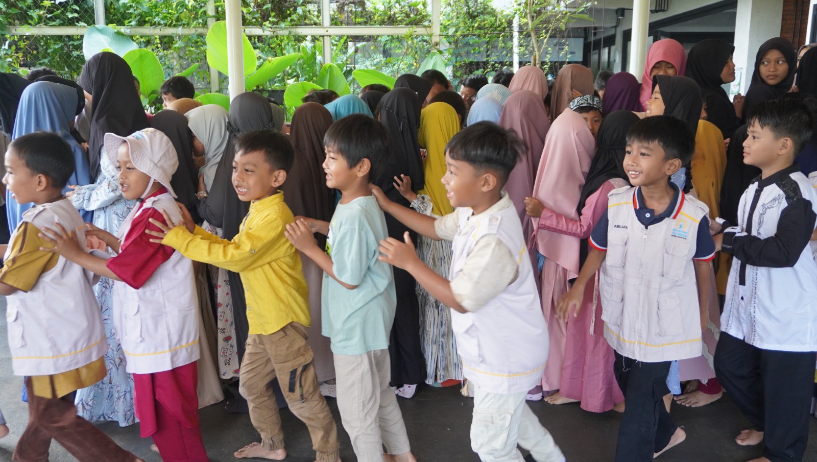 Gambar Sampah Plastik di Indonesia: Tanggung Jawab Semua Pihak